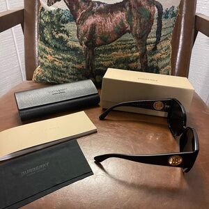 Burberry Black Sunglasses
